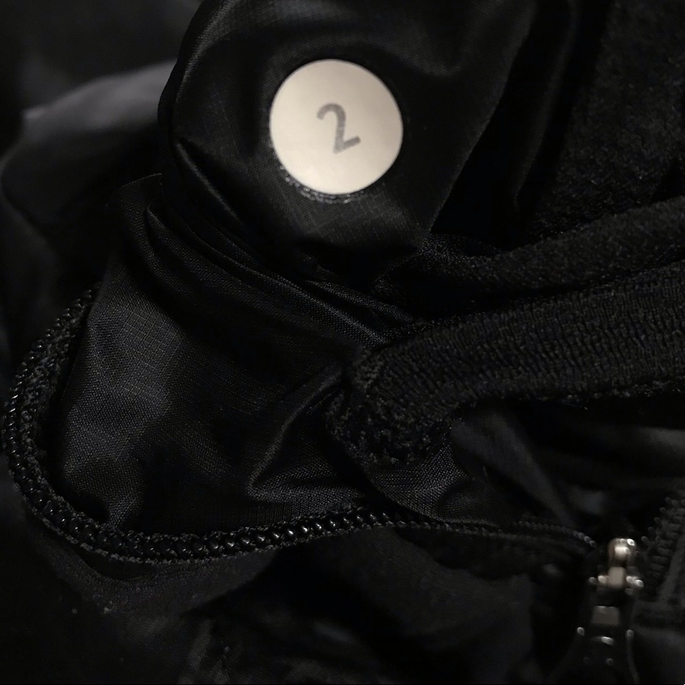Lululemon Down For A Run Vest Reflective 2 Black - Picture 7 of 14